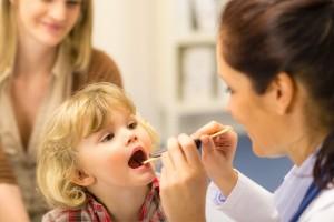 Kaip gydyti vaiko adenoidus: paplitę mitai ir klaidingos nuomonės