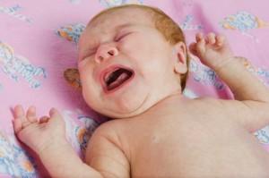 Colica nell'addome nei neonati: trattamento e prevenzione