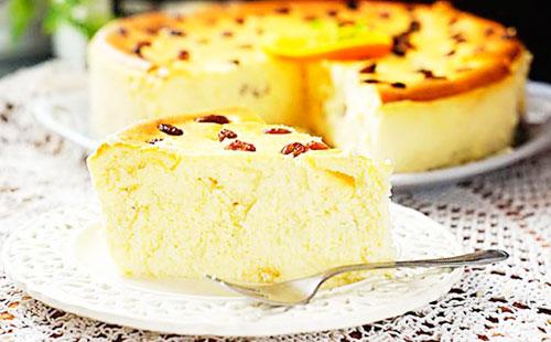Varškės sūrio kepimas orkaitėje: 4 skanūs receptai ir 5 maisto gaminimo paslaptys