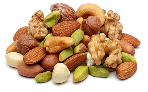 Různé ořechy