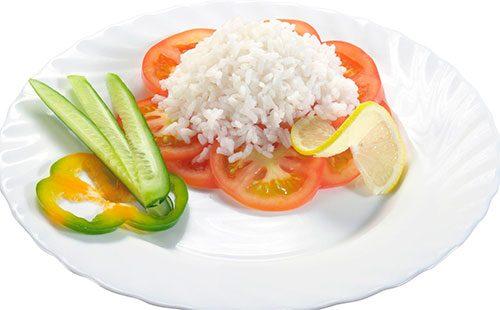Rizs zöldségekkel
