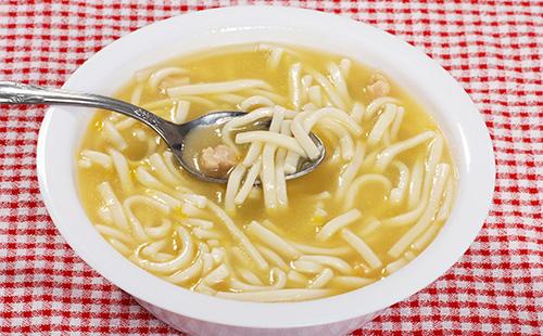 Κοτόπουλο Noodle Σούπα