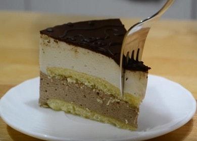 Ylellisen kakun keittäminen Linnunmaito GOST: n mukaan gelatiinilla: resepti valokuvalla.