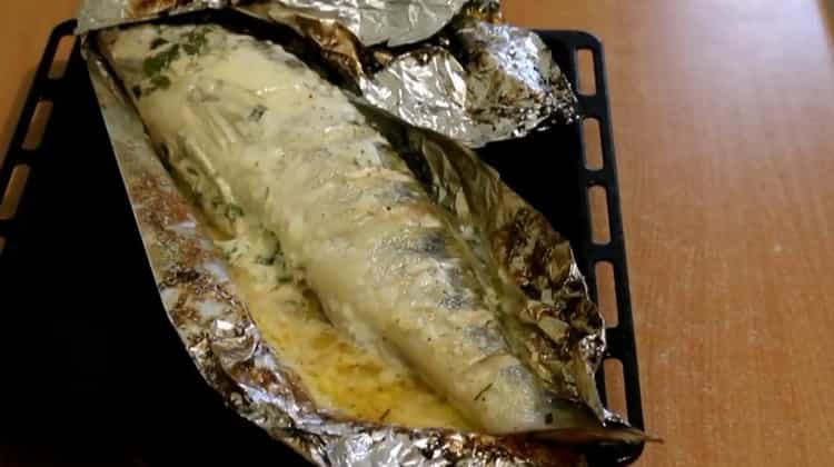 Gustoso pesce persico cotto al cartoccio in forno - una ricetta molto semplice