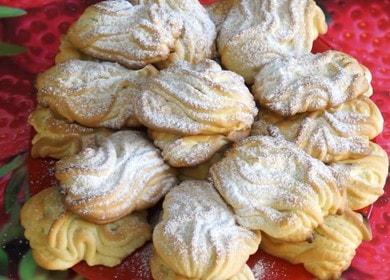 Бисквитки с хризантема - проста рецепта за вкусен десерт