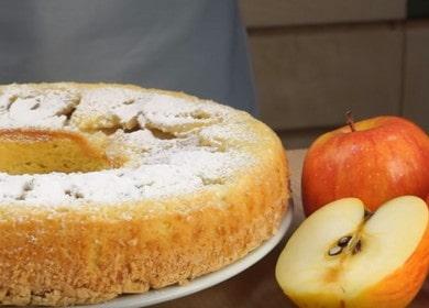 طبخ فطيرة التفاح بسيطة وفقا للوصفة مع صورة.