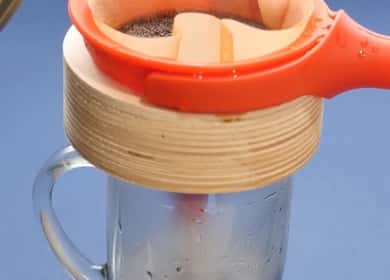 Wie man guten Kaffee ohne Kaffeemaschine, Türken oder Kaffeemaschine zubereitet - Geheimnisse vom Spezialisten