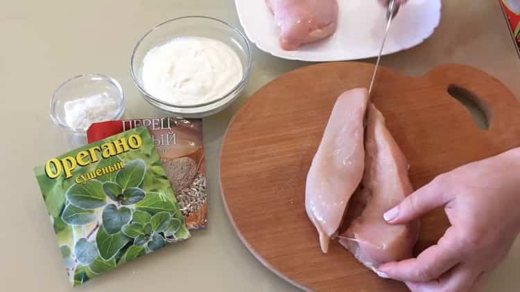 Krok za krokem recept kuřecí prsa s bramborami v troubě s fotografií