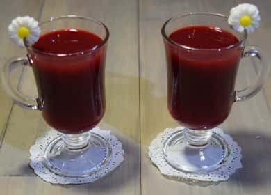 Gefrorene Fruchtgetränke in einem schrittweisen Rezept mit Foto