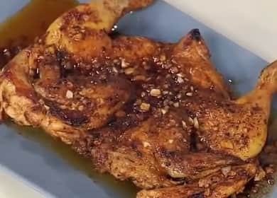 Καπνός κοτόπουλου σε ένα ταψί - μια συνταγή για ένα λατρευτικό πιάτο