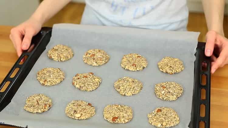 Μη επεξεργασμένα cookies oatmeal βήμα προς βήμα συνταγή με φωτογραφία