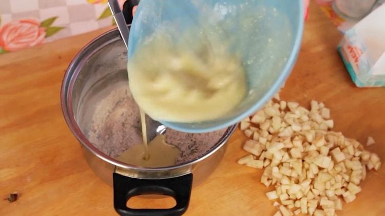 Για να φτιάξετε μπισκότα από oatmeal με ένα μήλο, ανακατέψτε όλα τα συστατικά