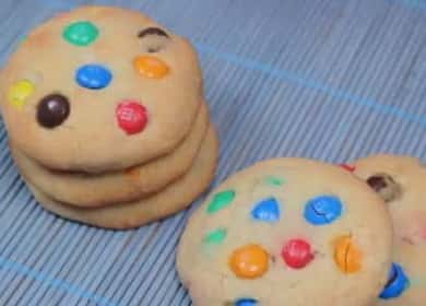 Soubory cookie s M & Ms (MMdems) - jednoduché, roztomilé a chutné