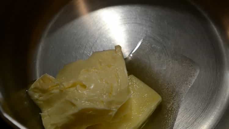 Für die Herstellung von Pfirsichen bereiten Sie die Zutaten vor