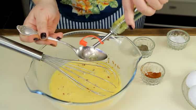 Norėdami gaminti lavašo pyragus, įpilkite sviesto