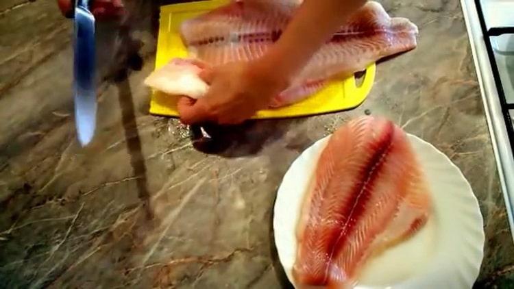 Hal főzéséhez tésztában. készítse elő az összetevőket