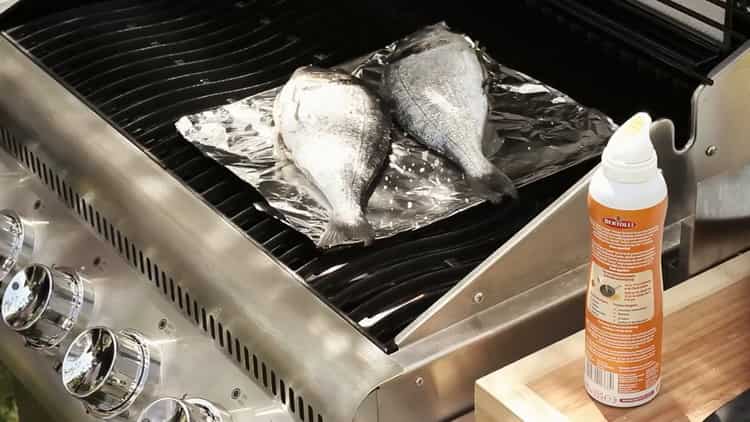 A halak sütéséhez előmelegítse a grillt