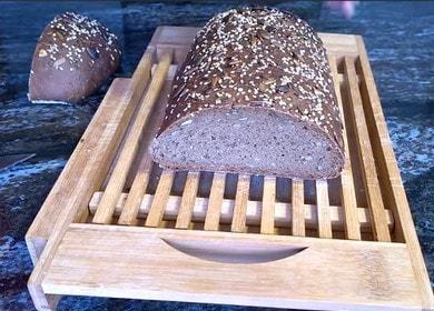 Готвене на вкусен крех от хляб със семена по рецептата със снимка.