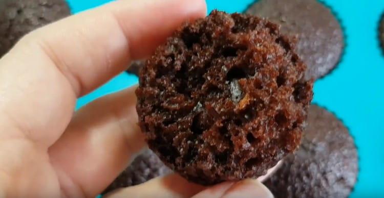Fontos, hogy ezeket a muffinokat ne túl magas hőmérsékleten süssük.