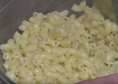 Una ricetta semplice per cucinare la pasta nel microonde 🍝