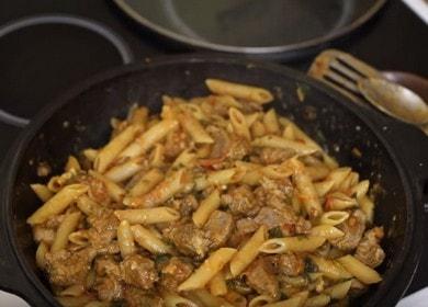 Приготвяме вкусни татарски макарони по стъпка по стъпка рецепта със снимка.