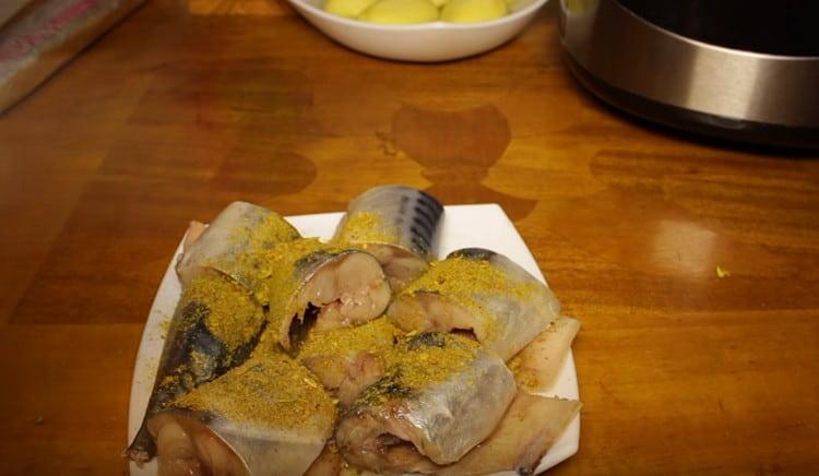 Pagwiwisik ang mackerel panimpla para sa mga isda.
