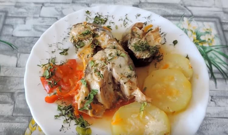 So eine Makrele mit Gemüse ist schon ein leckeres vollwertiges Gericht.