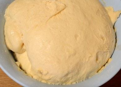 Pasta lievitata ideale per panini al latte: cuciniamo secondo una ricetta passo dopo passo con una foto.