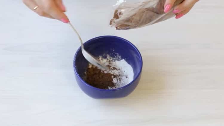Készítse elő a muffinok jegesedésére szolgáló összetevőket.