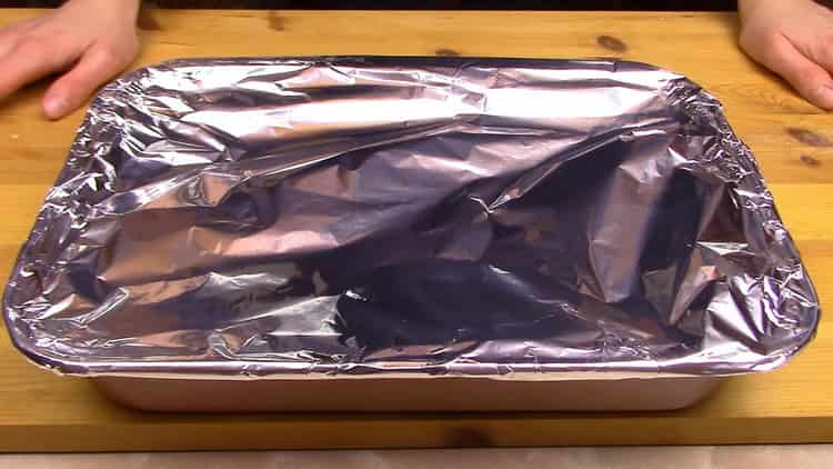 سمك السلمون الوردي بالكامل في الفرن حسب وصفة خطوة بخطوة مع الصورة