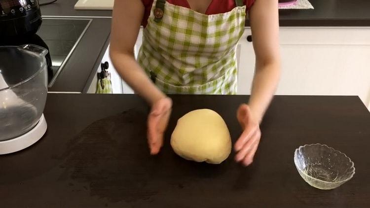 Kukorica kenyér készítéséhez készítse elő a tésztát