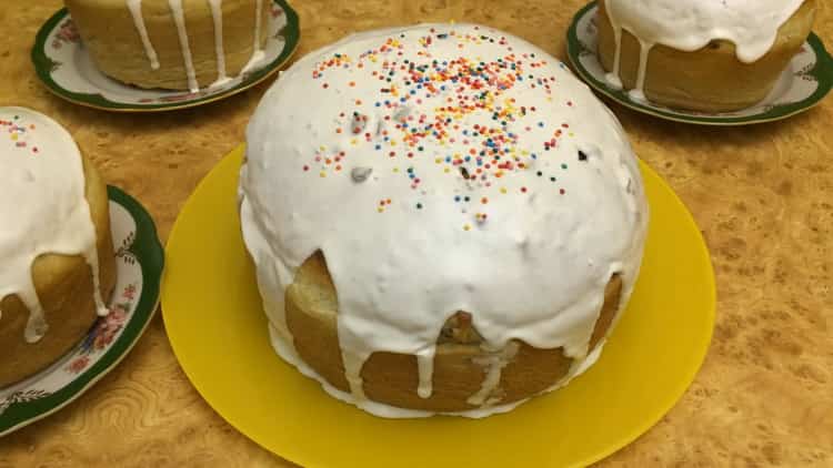 Heerlijke Pasen-cake met tarwezuurdesem