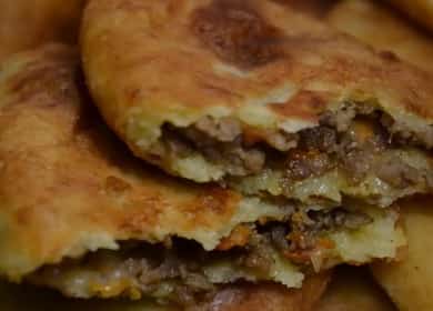 Mga pie ng mumo: isang recipe ng hakbang-hakbang na may mga larawan