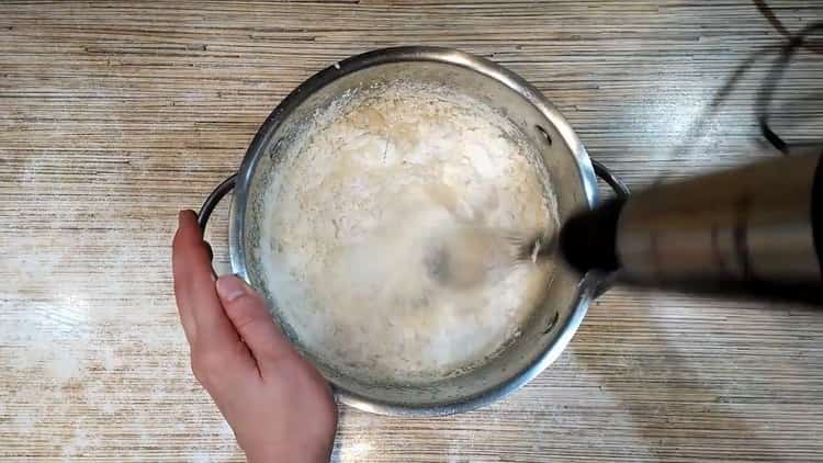 Adja hozzá a tésztát, hogy zsemlét készítsen a galuskával