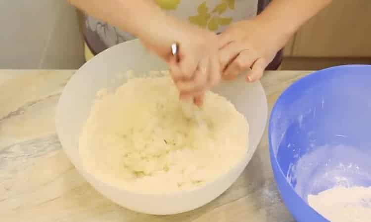 Kochen von Samsa aus Blätterteig mit Butter
