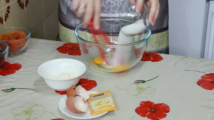 Hogyan készítsünk leveles tészta csigákat?