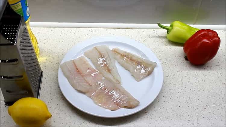 Per preparare il filetto di pesce persico nel forno, preparare gli ingredienti