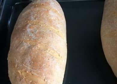 Chutný a voňavý syrový chléb doma