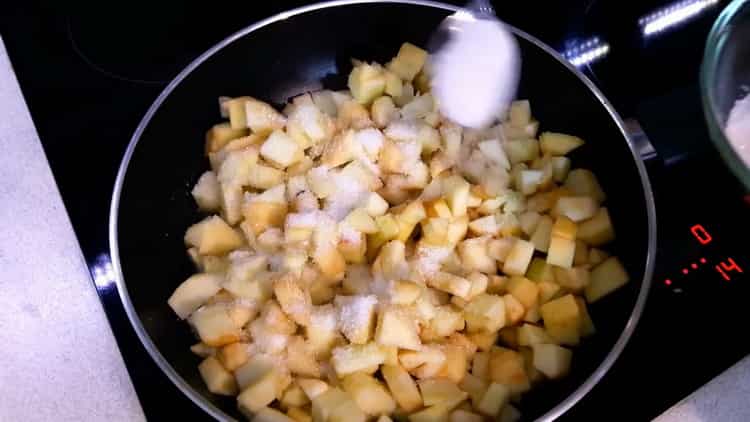 Pörkölt alma leveles tészta készítéséhez
