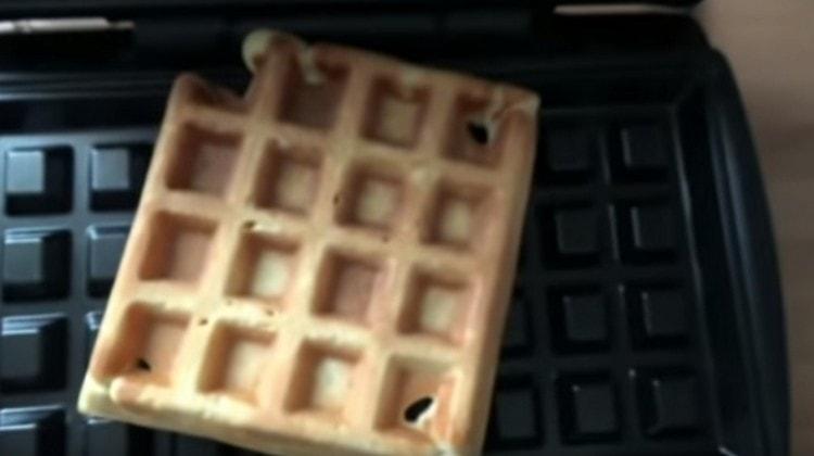 I waffle belgi vengono cotti rapidamente.