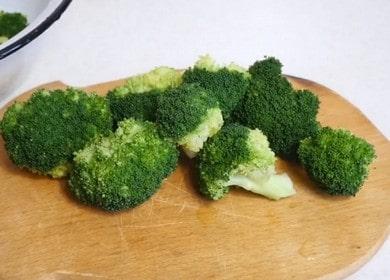 Alles über Brokkoli kochen: ein schrittweises Rezept mit Fotos.