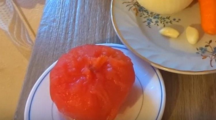 Hioma tomaatit.