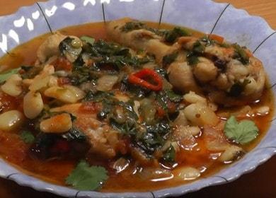Voňavé kuře s fazolemi: vaříme dušené maso podle receptury s fotografiemi a videy.
