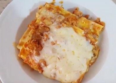 Chutný kuřecí lasagne: vaření s fotografiemi krok za krokem.