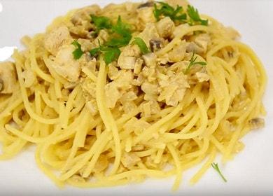 Tuoksuva pasta ja sieniä: kypsennetty kuvan reseptin mukaan.