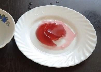 Una ricetta gelatina di gelatina molto semplice e deliziosa.