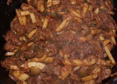 Tatar beef azu na may atsara sa isang kaldero - recipe para sa hapunan 🍲