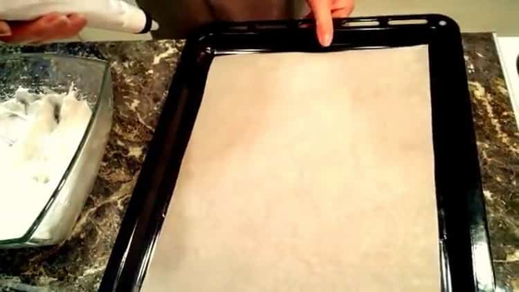 Painitin ang oven para sa mga meringues