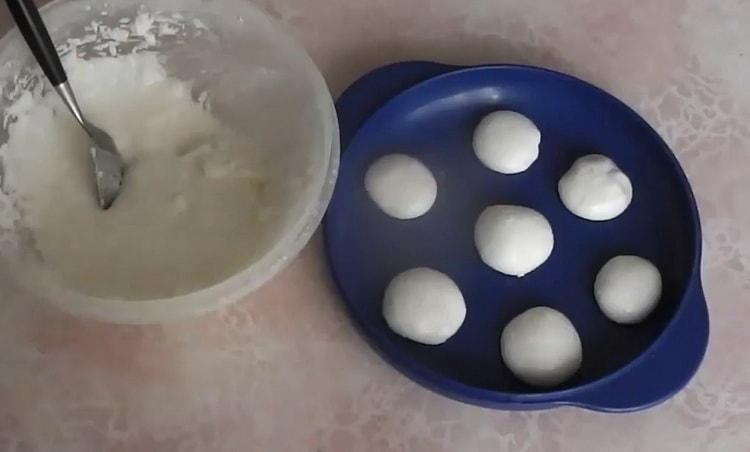Μαρέγκα στο φούρνο μικροκυμάτων: συνταγή βήμα προς βήμα με φωτογραφίες