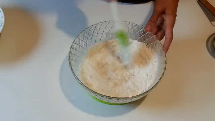 Um Weiß zu mischen, mischen Sie die Zutaten